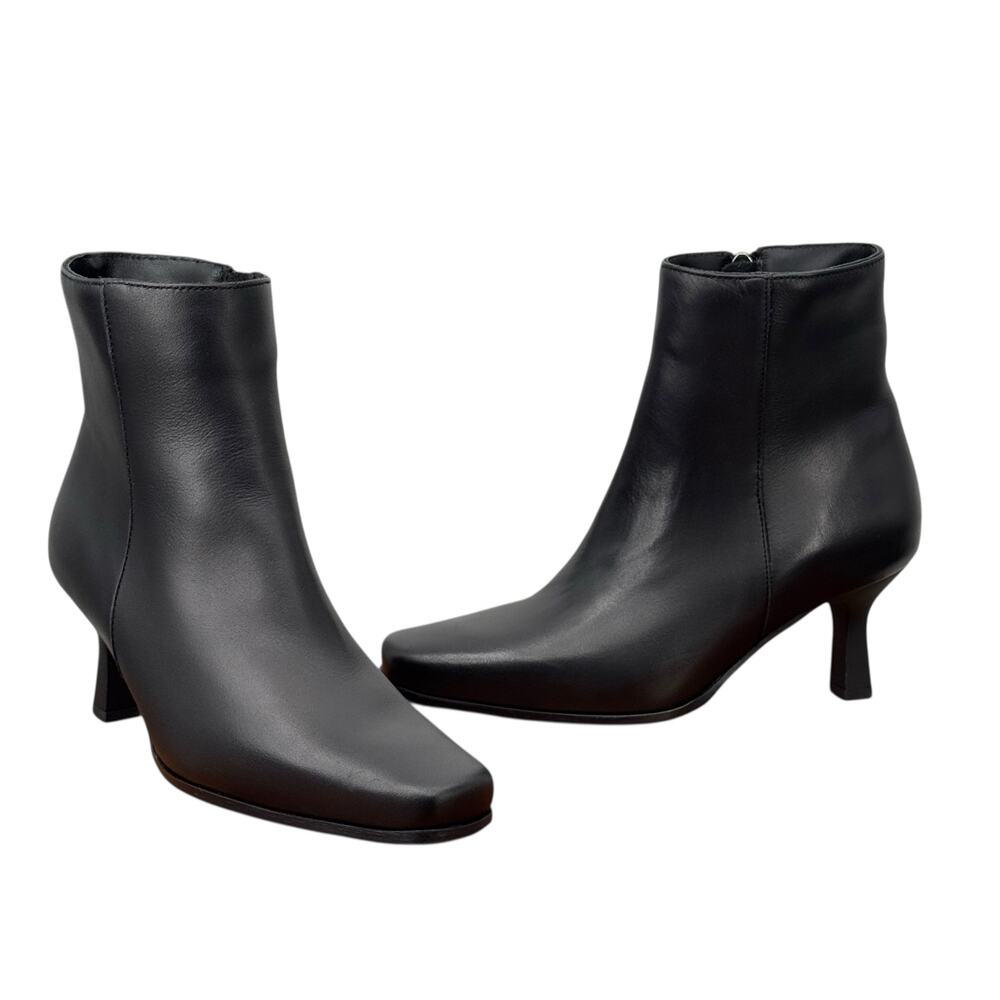 La Canadienne Tahlia Black Boots 5 Women’s Minimalist Office Kitten Heel Classic